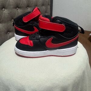 Nike Black and Red Athletic Shoes